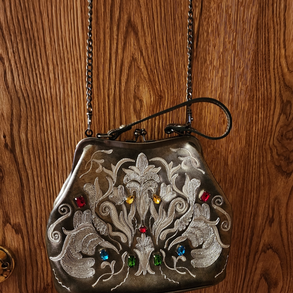 Patricia Nash Metallic Clutch w/Wallet. Jewel Embroidery Design - Picture 2 of 6
